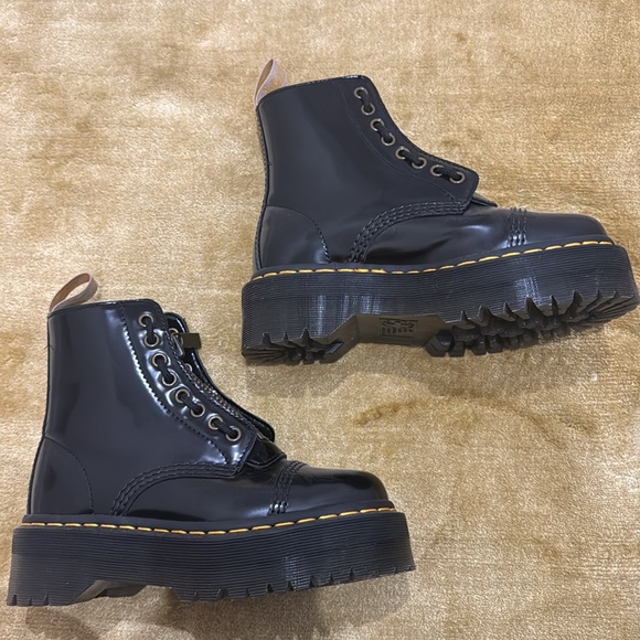 Dr Marten Sinclair Platforms - Picture 3 of 3